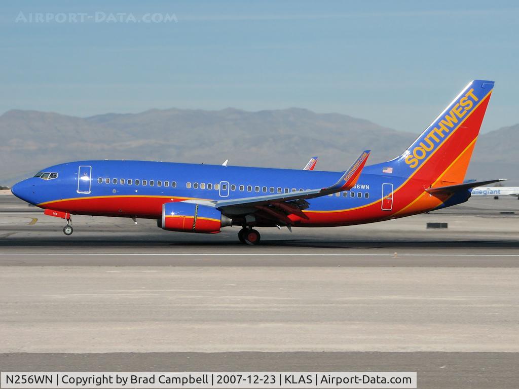 N256WN, 2006 Boeing 737-7H4 C/N 32514, Southwest Airlines / 2006 Boeing 737-7H4