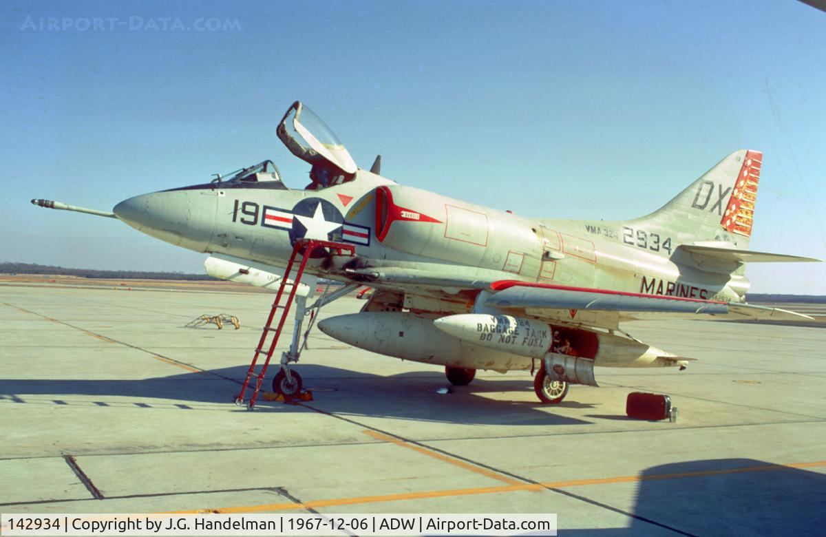 142934, Douglas A-4B Skyhawk C/N 11996, At NAF Washington Andrews AFB Maryland