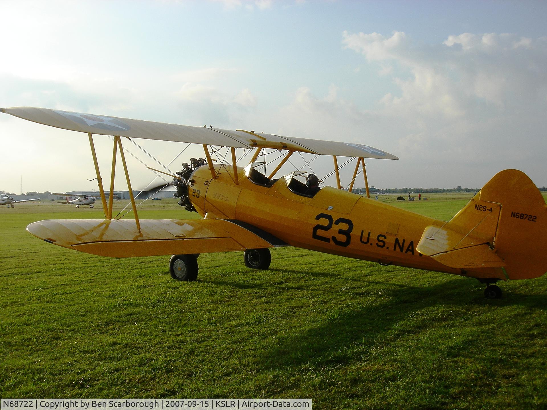 N68722, 1942 Boeing A75N1(PT17) C/N 75-3603, Stearman at the Sulphur Springs 2007 Fly-in (Darin hart)