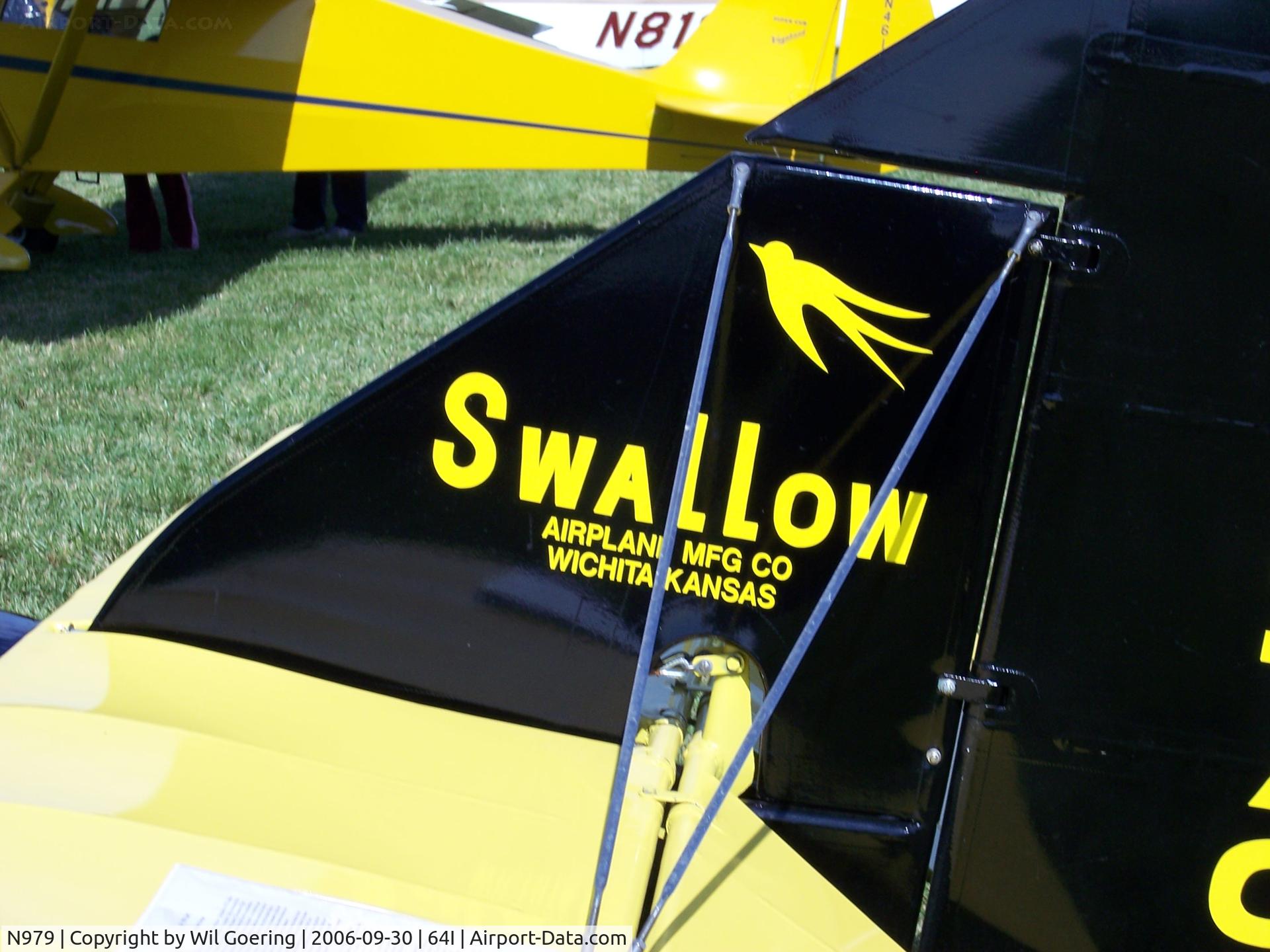 N979, 1927 Swallow Airplane Manufacturing Co J5 Swallow C/N 842, Lee Bottom Fly-in 2006