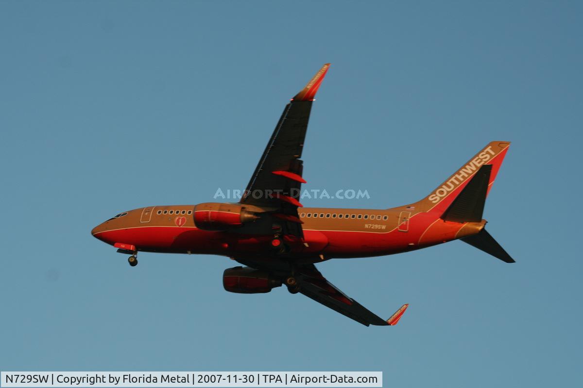 N729SW, 1999 Boeing 737-7H4 C/N 27861, Southwest