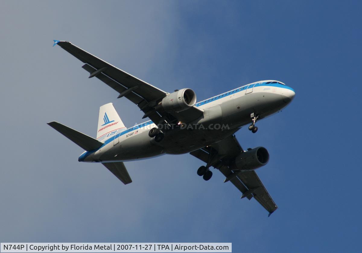 N744P, 2000 Airbus A319-112 C/N 1287, Piedmont colors