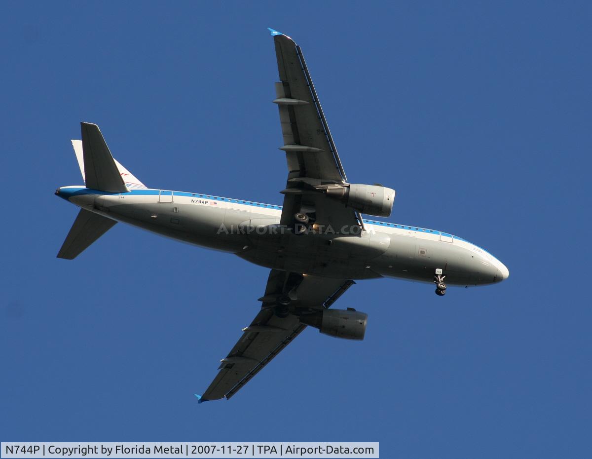 N744P, 2000 Airbus A319-112 C/N 1287, Piedmont colors