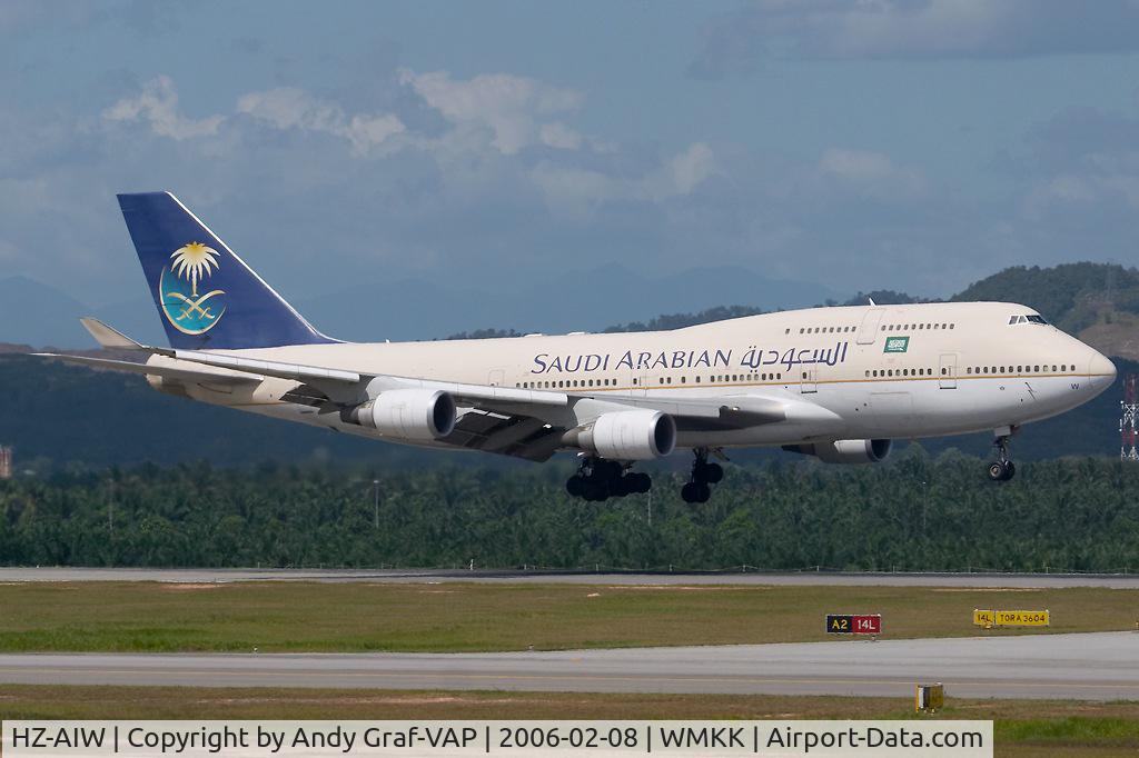 HZ-AIW, 1997 Boeing 747-468 C/N 28340, Saudi Arabian 747-400