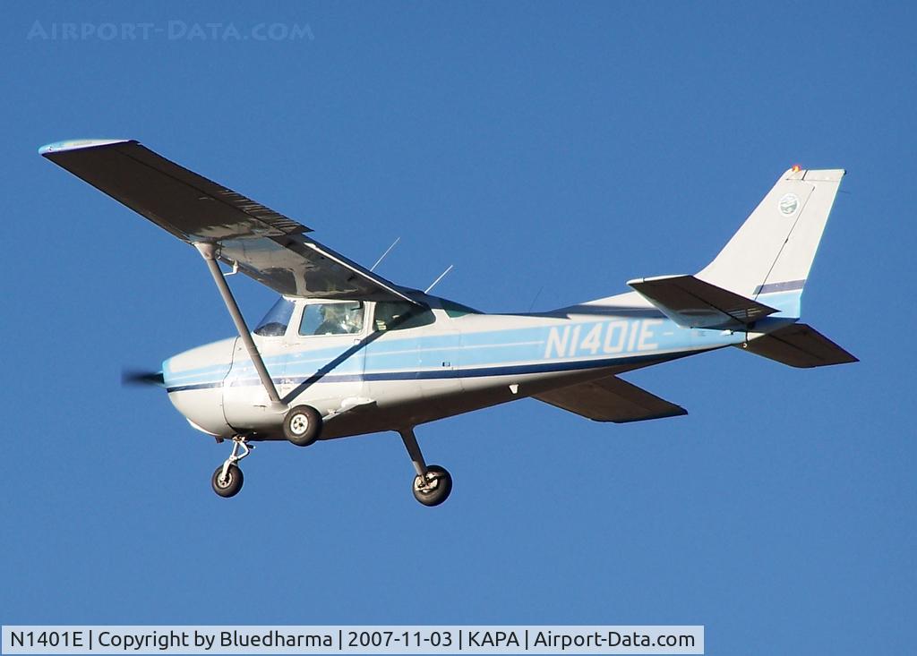 N1401E, 1978 Cessna 172N C/N 17270986, Approach to 17L.