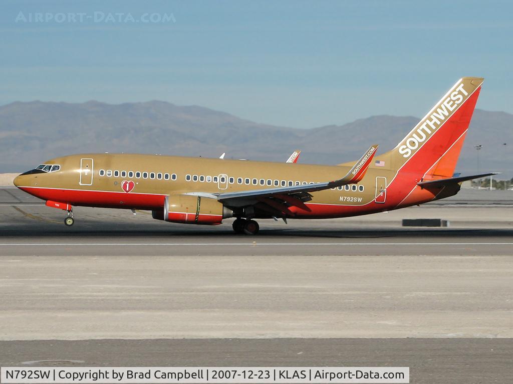 N792SW, 2000 Boeing 737-7H4 C/N 27887, Southwest Airlines / 2000 Boeing 737-7H4