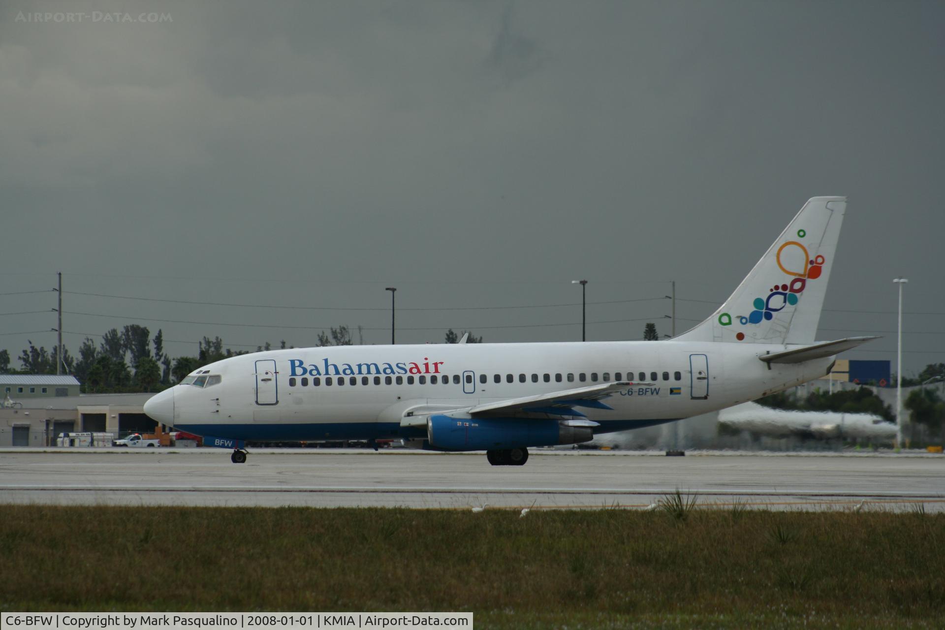 C6-BFW, 1982 Boeing 737-2K5 C/N 22601, Boeing 737-200
