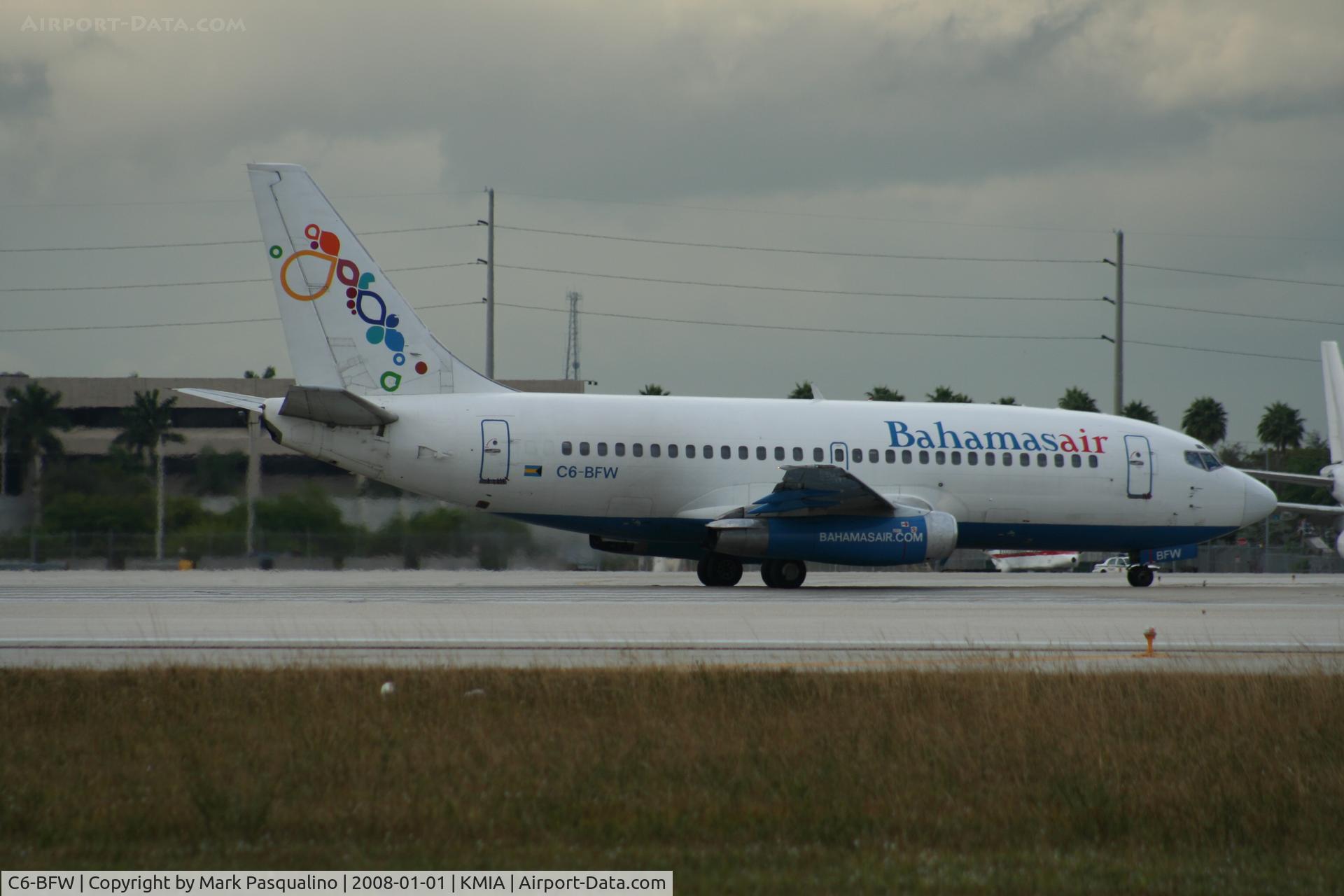 C6-BFW, 1982 Boeing 737-2K5 C/N 22601, Boeing 737-200