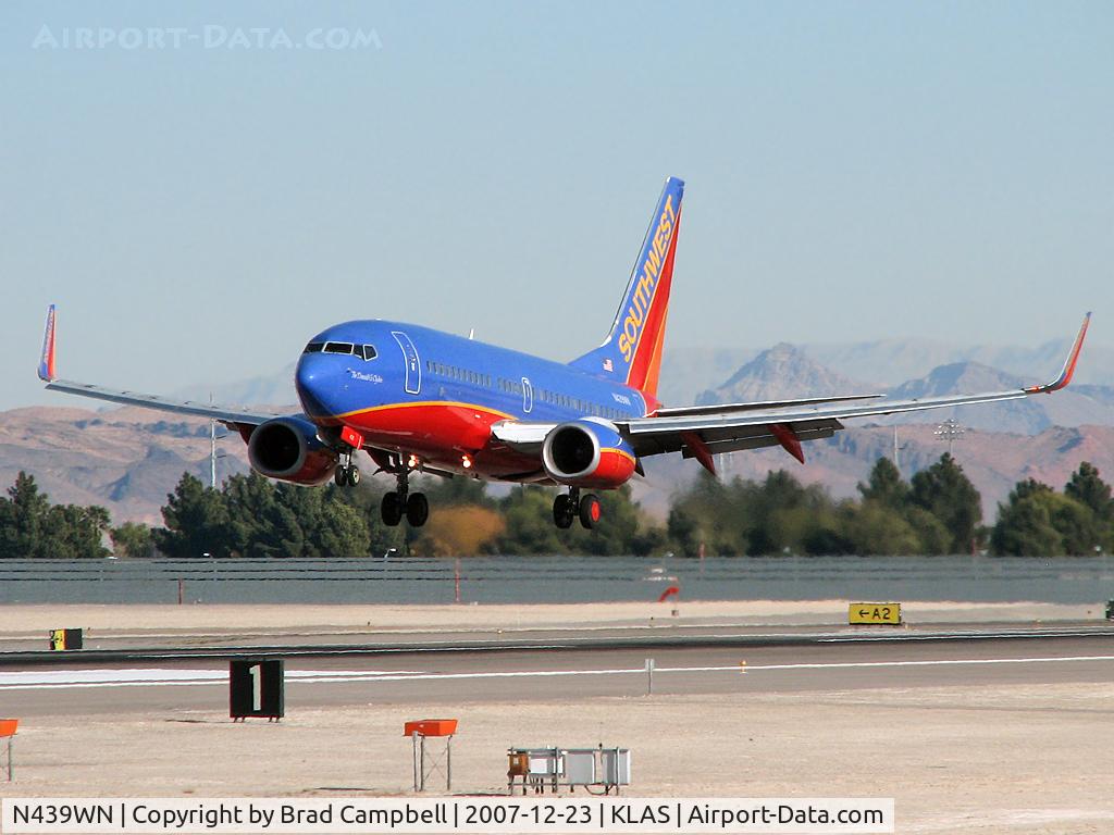 N439WN, 2003 Boeing 737-7H4 C/N 29834, Southwest Airlines - 'The Donald G. Ogden' / 2003 Boeing 737-7H4