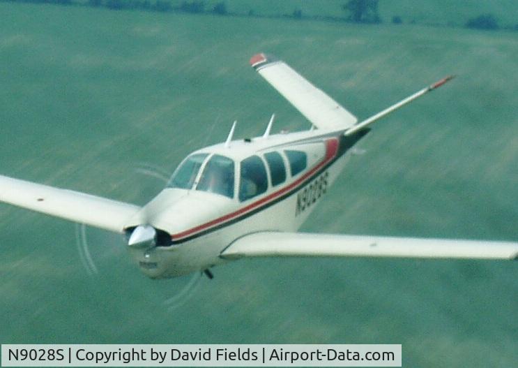 N9028S, 1965 Beech S35 Bonanza C/N D-7952, N9028S over central Ohio. Taken from Grumman Tiger