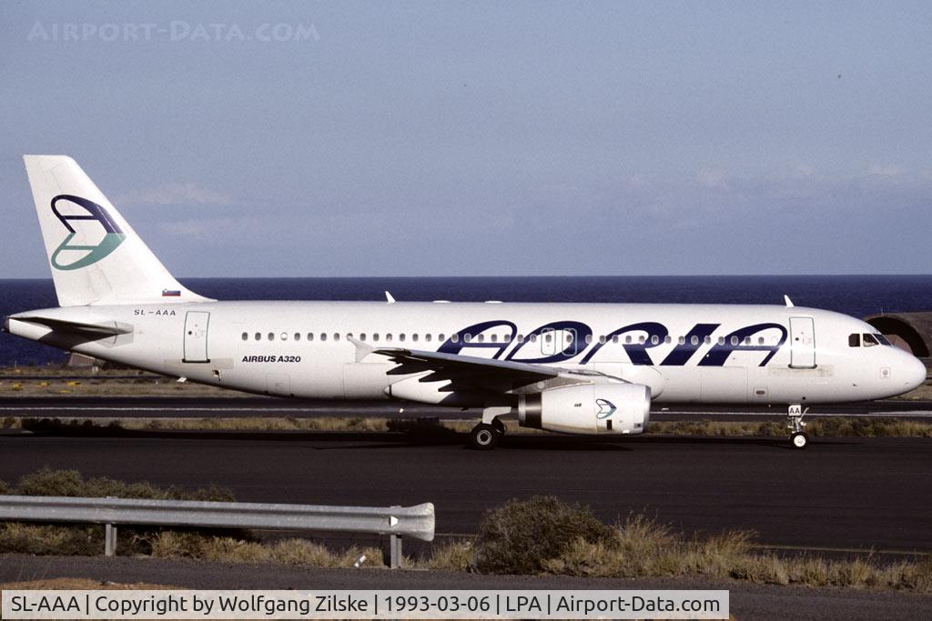 SL-AAA, 1988 Airbus A320-231 C/N 0043, visitor