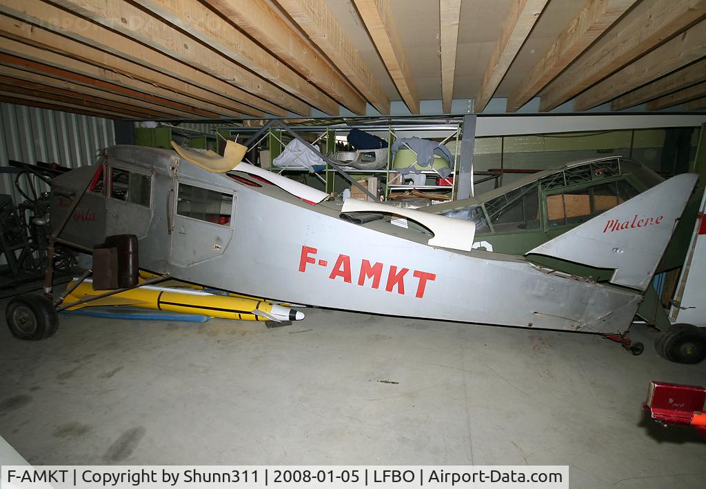 F-AMKT, Caudron C.410 Super Phalene C/N 26, Caudron Phalene stored inside the Old Wings Association of Toulouse...