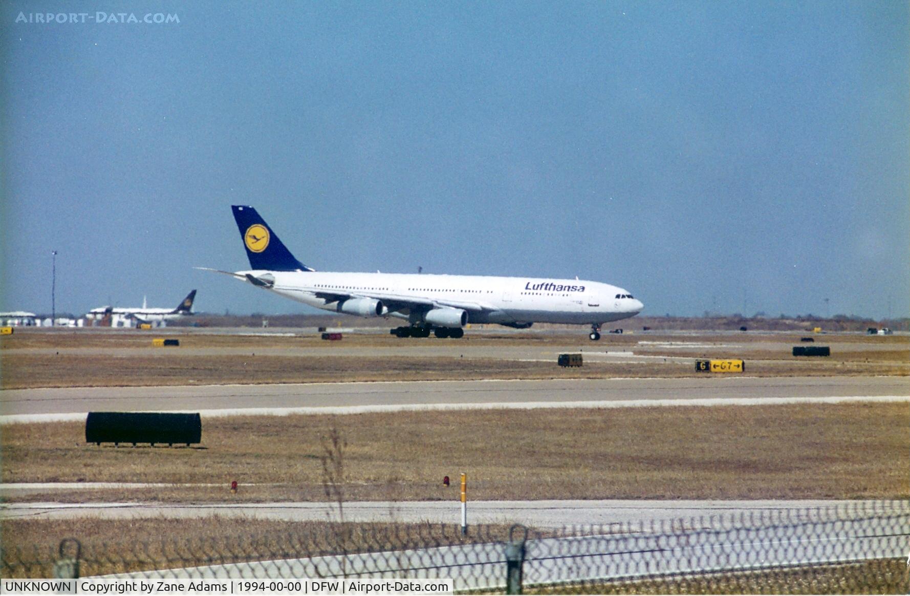 UNKNOWN, , Lufthansa Airbus 340 at DFW
