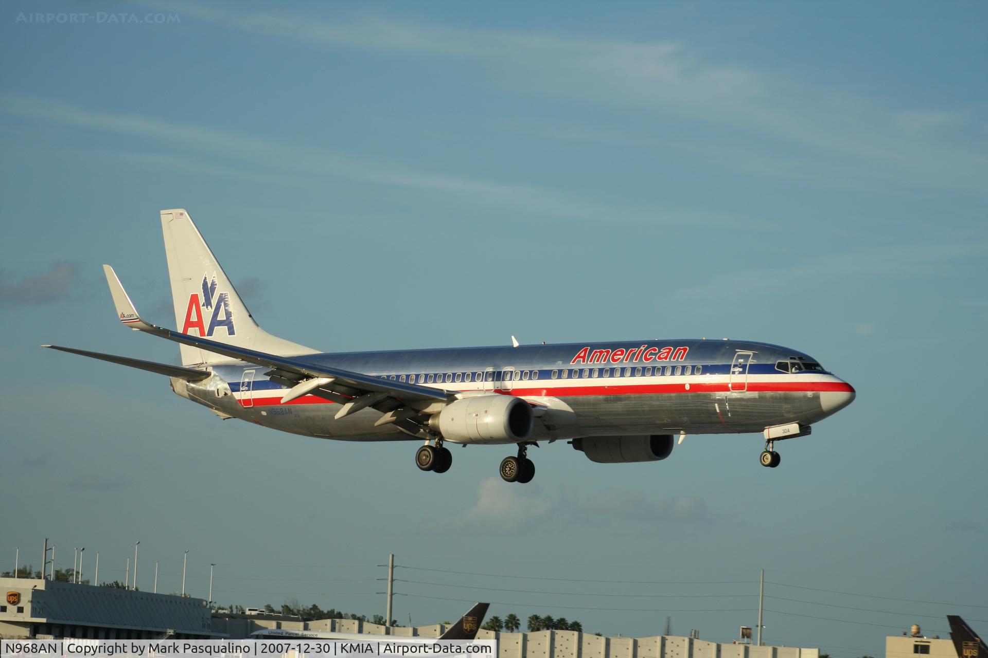 N968AN, 2001 Boeing 737-823 C/N 30095, Boeing 737-800
