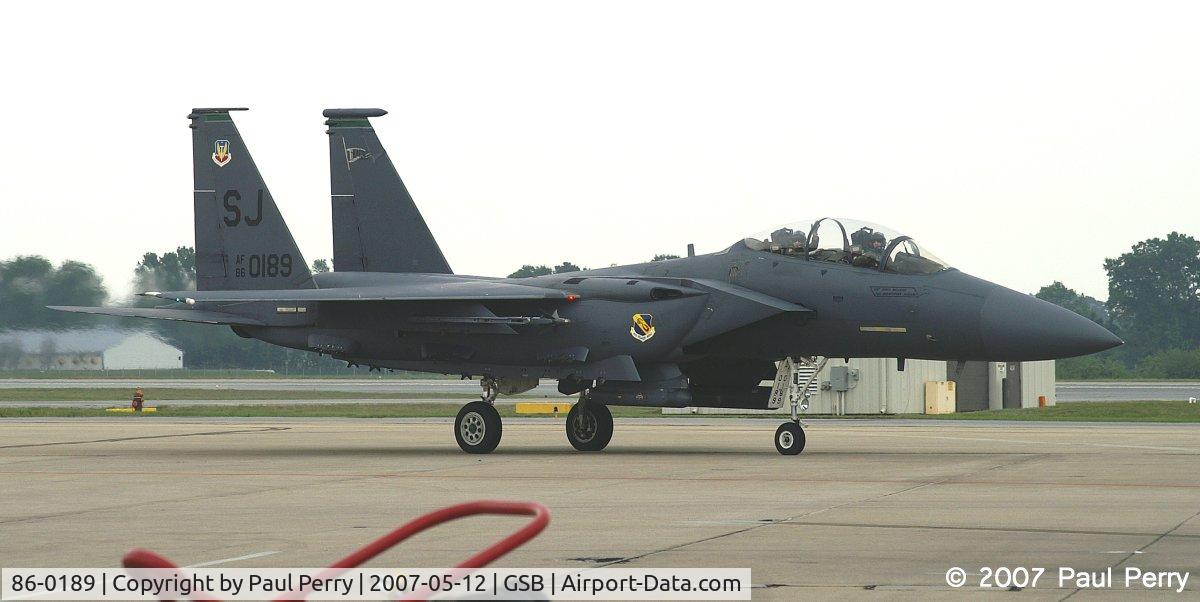 86-0189, 1986 McDonnell Douglas F-15E Strike Eagle C/N 1030/E007, One of the fly-by birds coming back in