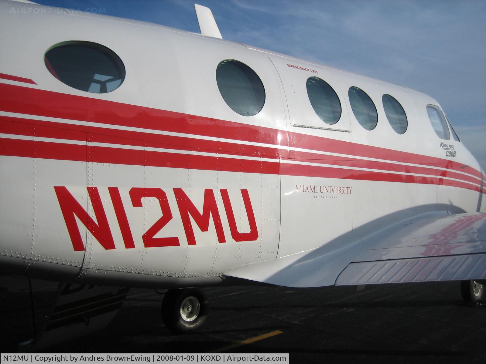 N12MU, 1995 Beech C90A King Air C/N LJ-1398, Now with its new reg. # (ex. N441CG)