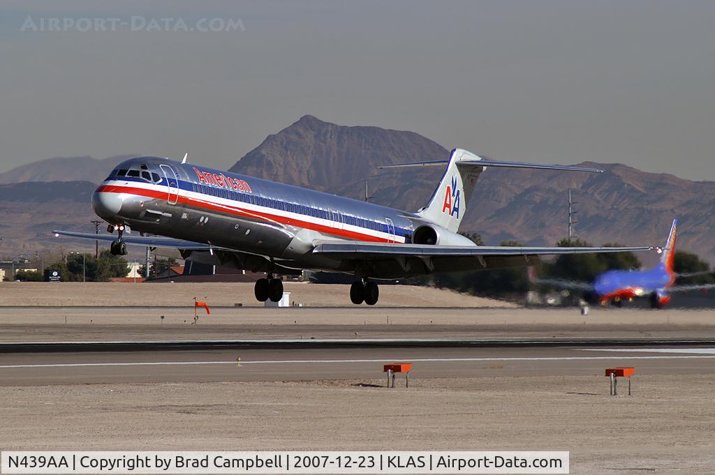 N439AA, 1987 McDonnell Douglas MD-83 (DC-9-83) C/N 49457, American Airlines / 1987 Mcdonnell Douglas DC-9-83(MD-83)