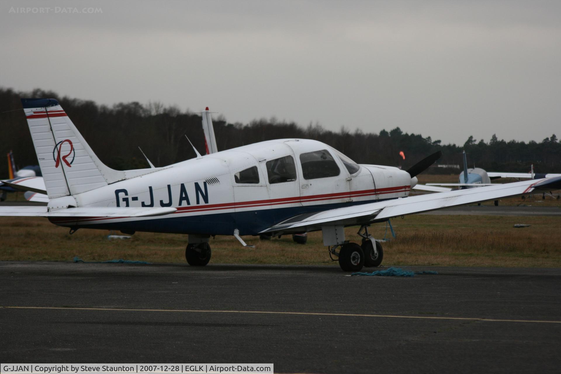 G-JJAN, 1986 Piper PA-28-181 Cherokee Archer II C/N 28-90007, Taken at Blackbushe Airport 28th December 2007