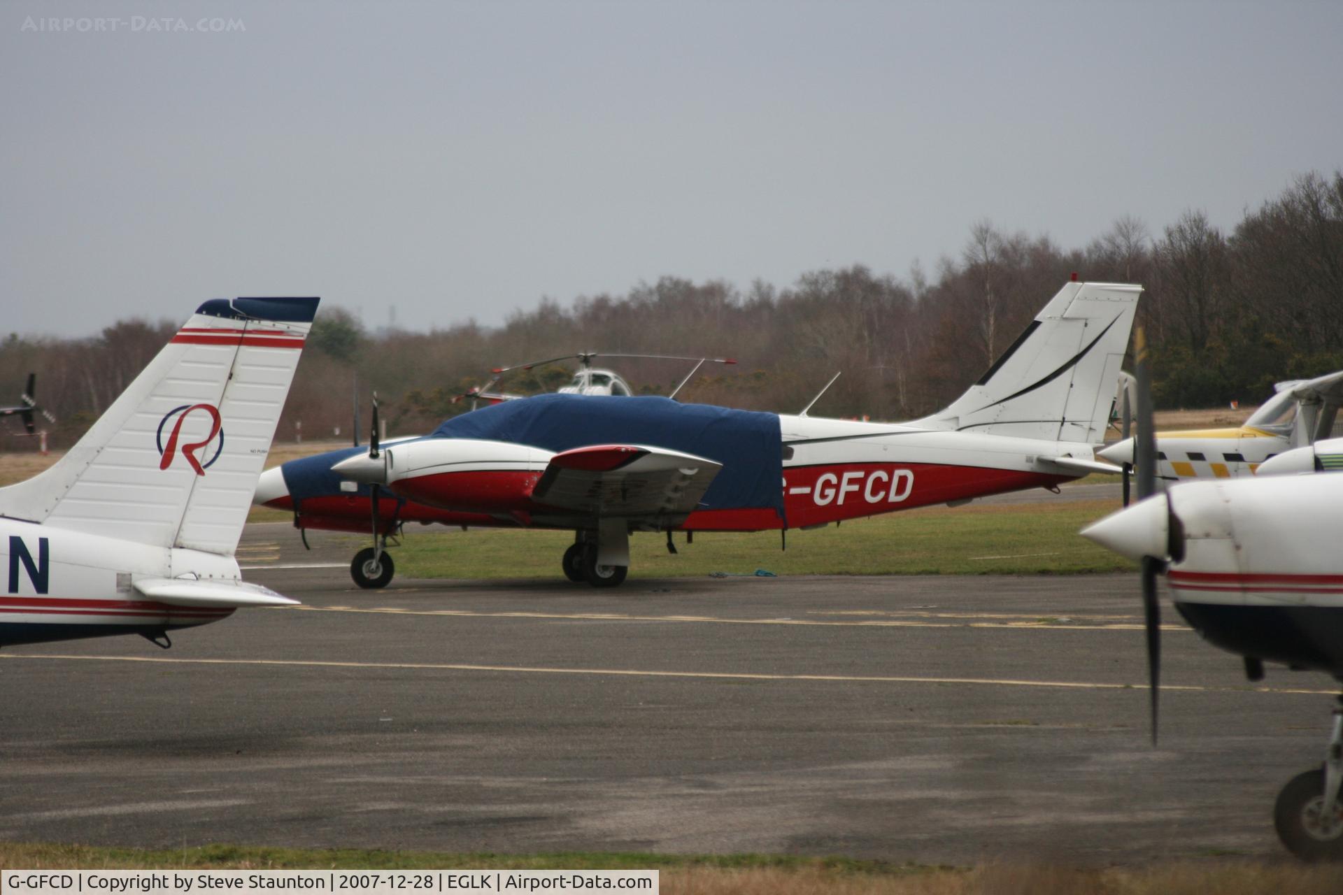 G-GFCD, 1981 Piper PA-34-220T Seneca III C/N 34-8133073, Taken at Blackbushe Airport 28th December 2007