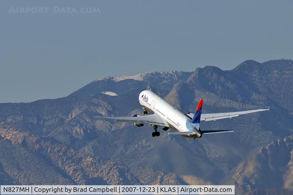 N827MH, 2001 Boeing 767-432/ER C/N 29705, Delta Airlines / 2001 Boeing 767-432ER
