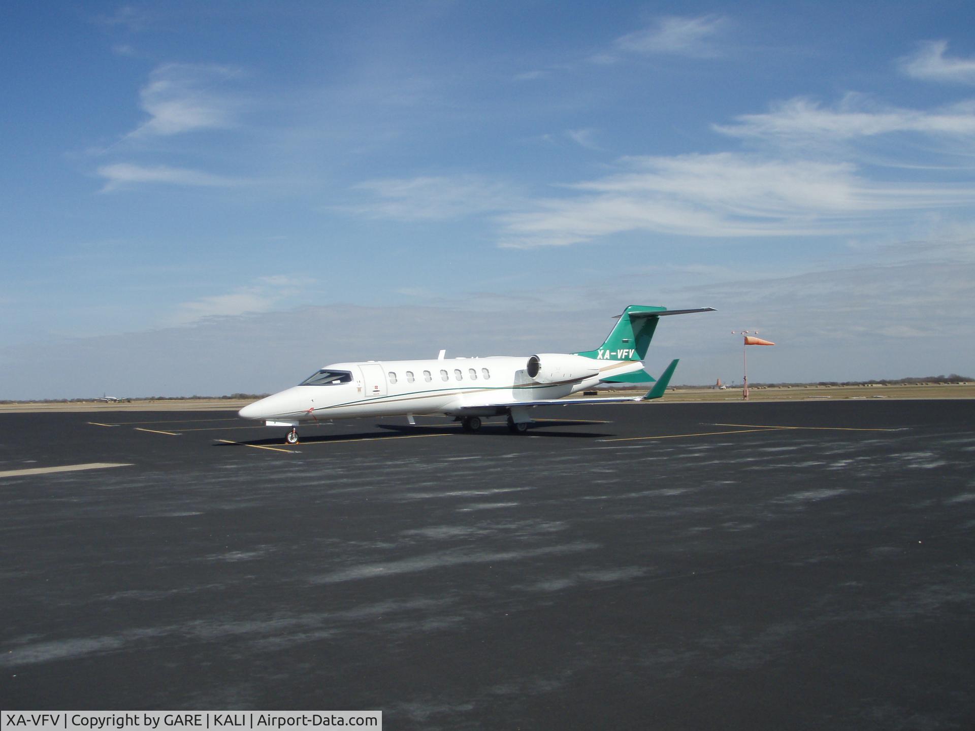 XA-VFV, 2007 Learjet 40XR C/N 45-2077, HUNTING