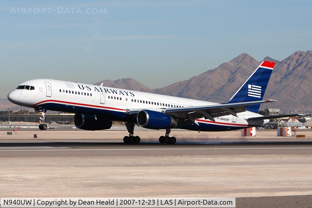 N940UW, 1995 Boeing 757-2B7 C/N 27805, US Airways N940UW in new colors (FLT USA1101) from Charlotte/Douglas Int'l (KCLT) landing on RWY 25L.