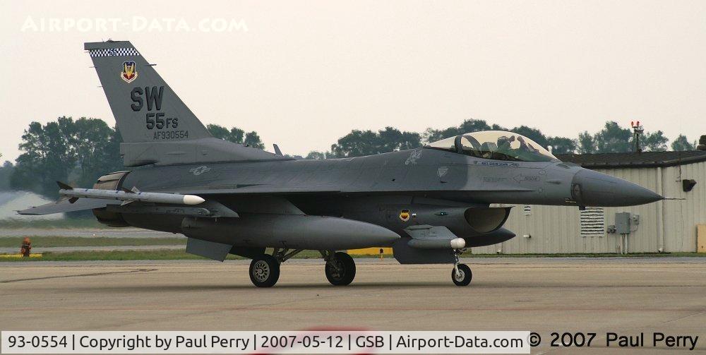 93-0554, 1993 Lockheed F-16C Fighting Falcon C/N CC-189, A triumphant display by the pilot and the 55th FS's Boss Bird
