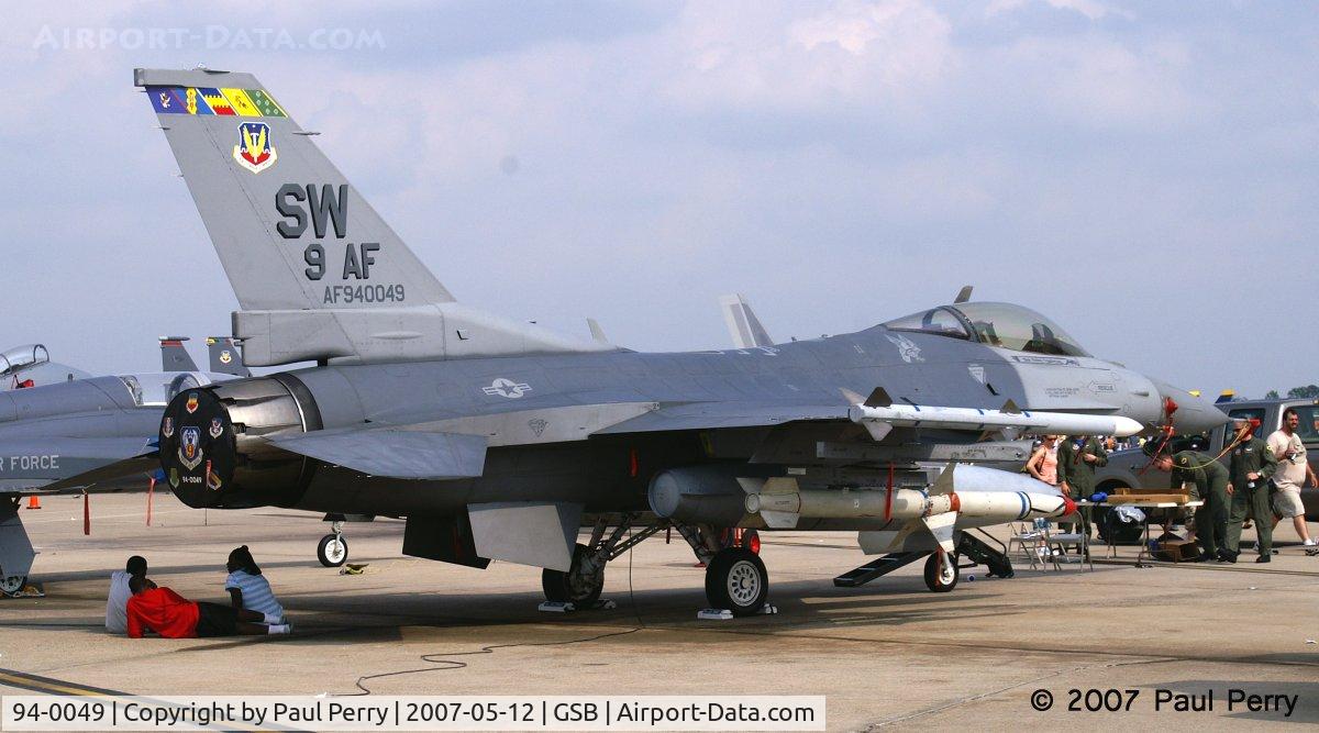 94-0049, 1994 Lockheed F-16C Fighting Falcon C/N CC-201, Carrying representative colors in addition to that AGM-88