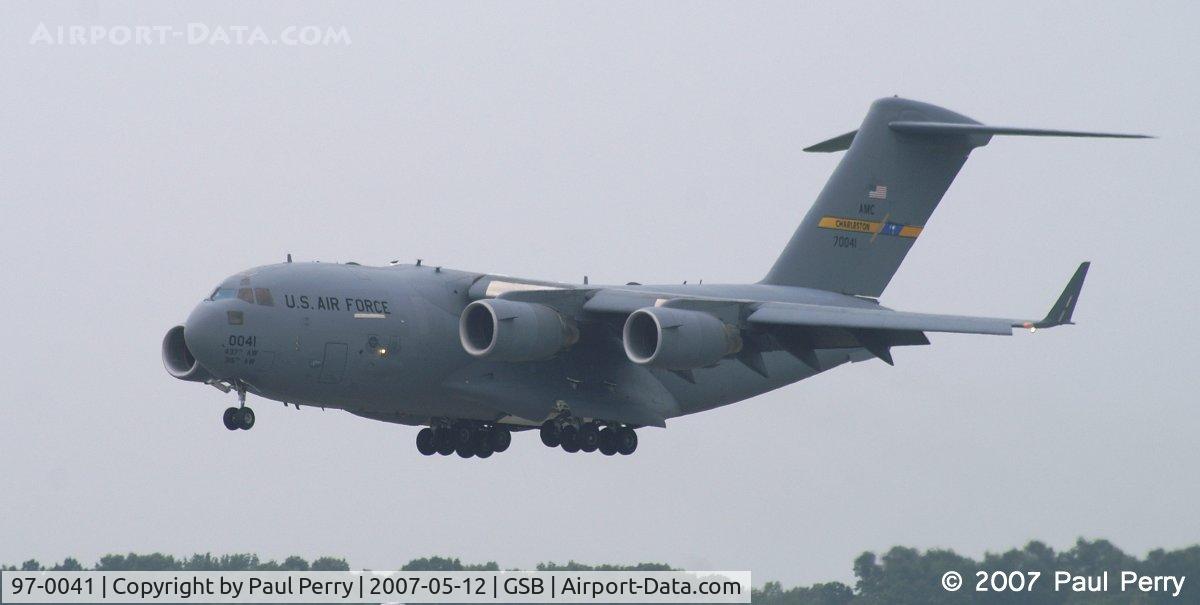 97-0041, 1997 Boeing C-17A Globemaster III C/N 50045/P-41, The big ol showoff, about to call it a day