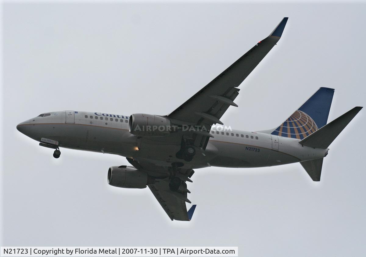 N21723, 1999 Boeing 737-724 C/N 28790, Continental