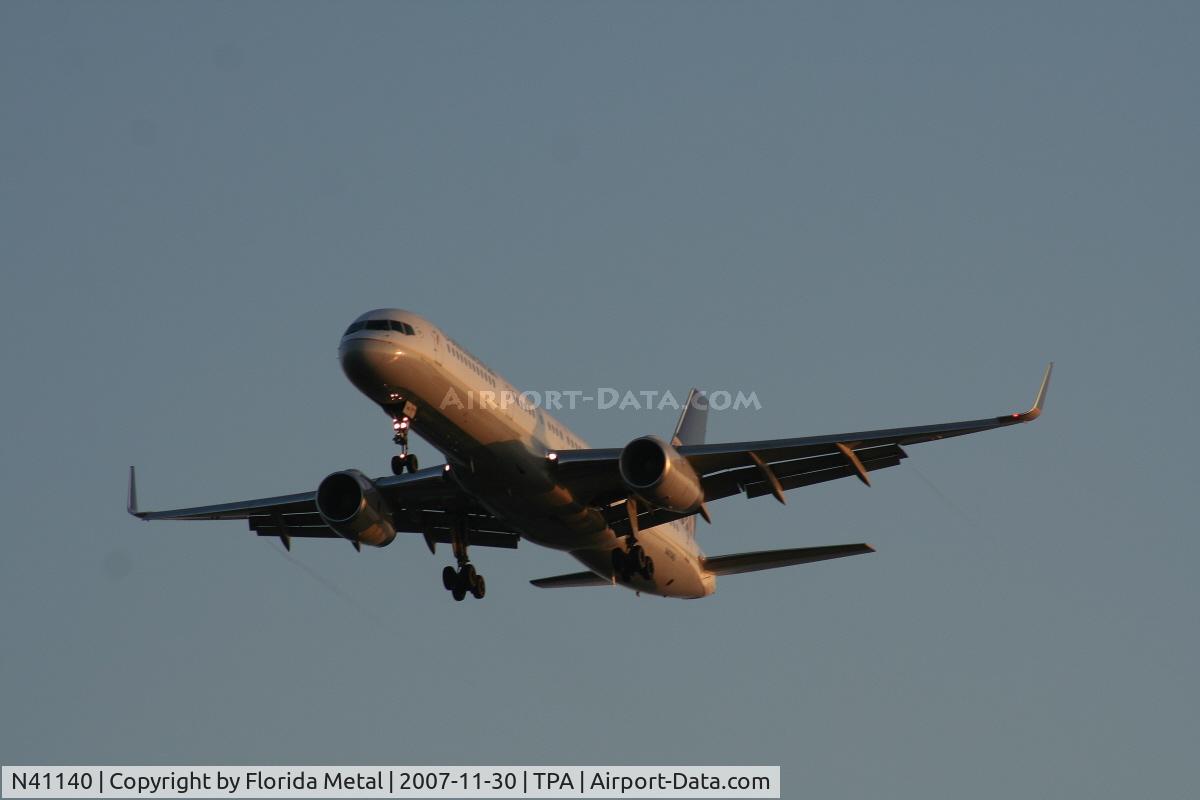 N41140, 2000 Boeing 757-224 C/N 30353, Continental