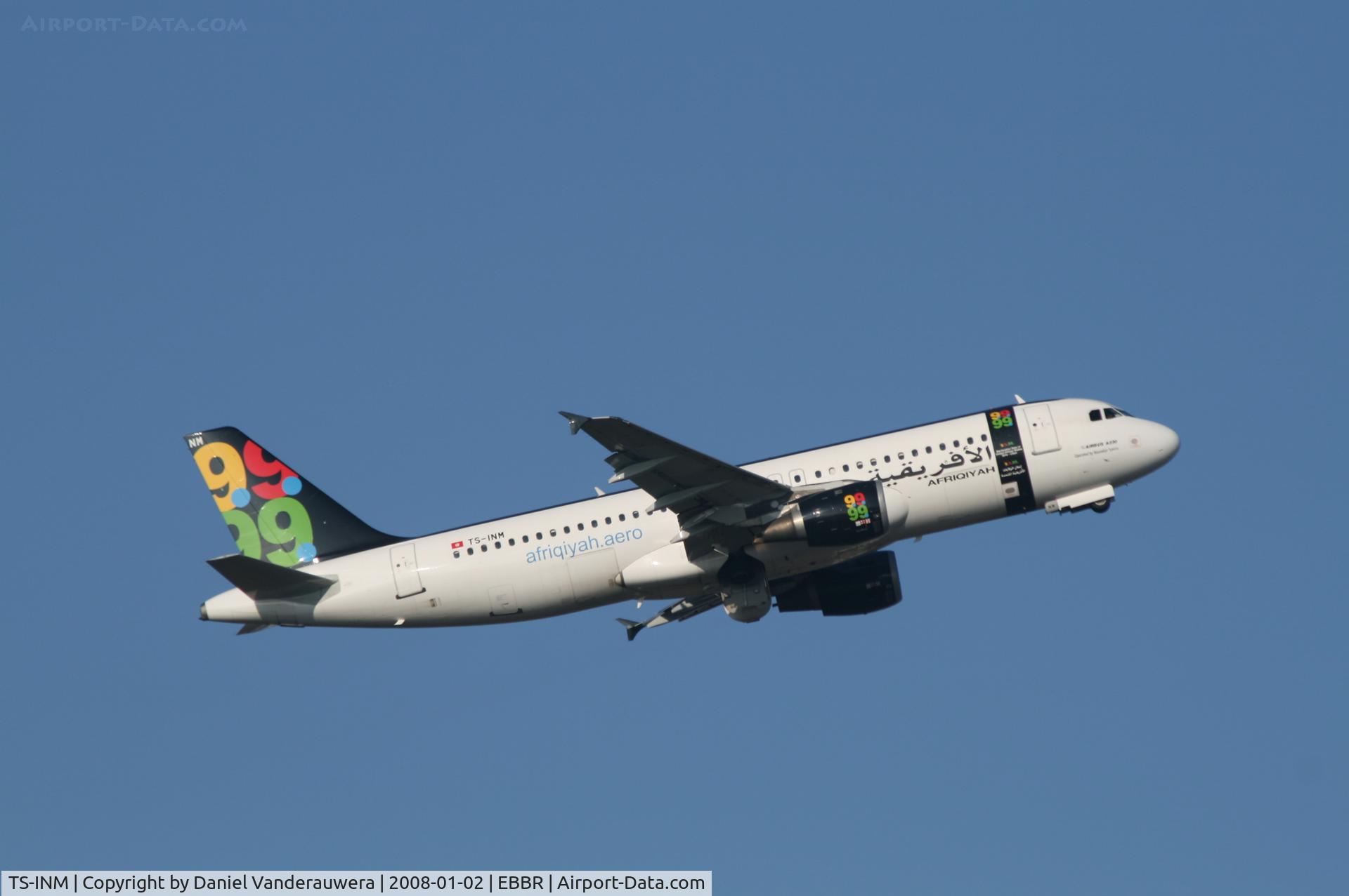 TS-INM, 1991 Airbus A320-211 C/N 246, flight 8U925 is taking off on rwy 07R