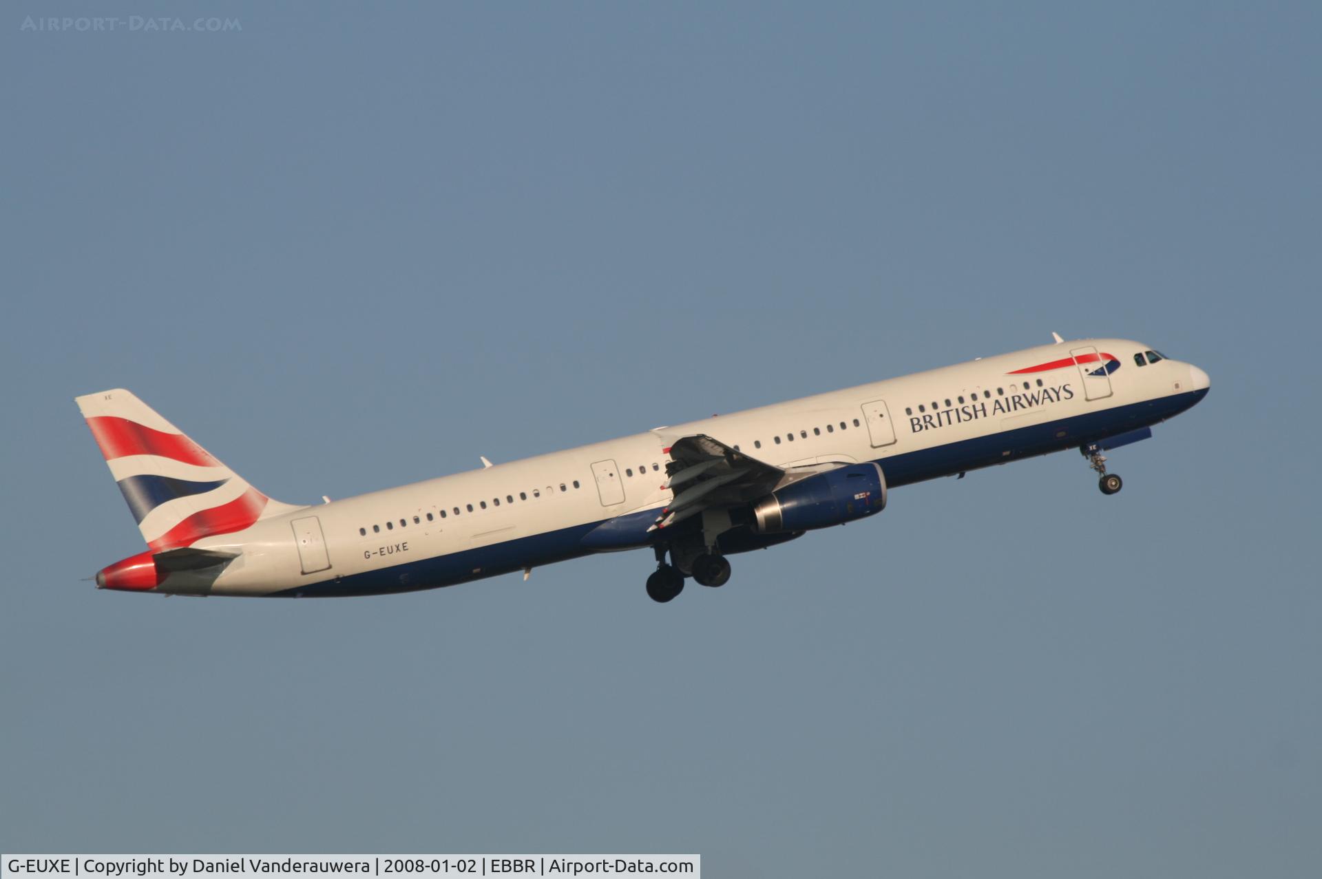 G-EUXE, 2004 Airbus A321-231 C/N 2323, flight BA393 is taking off from rwy 07R