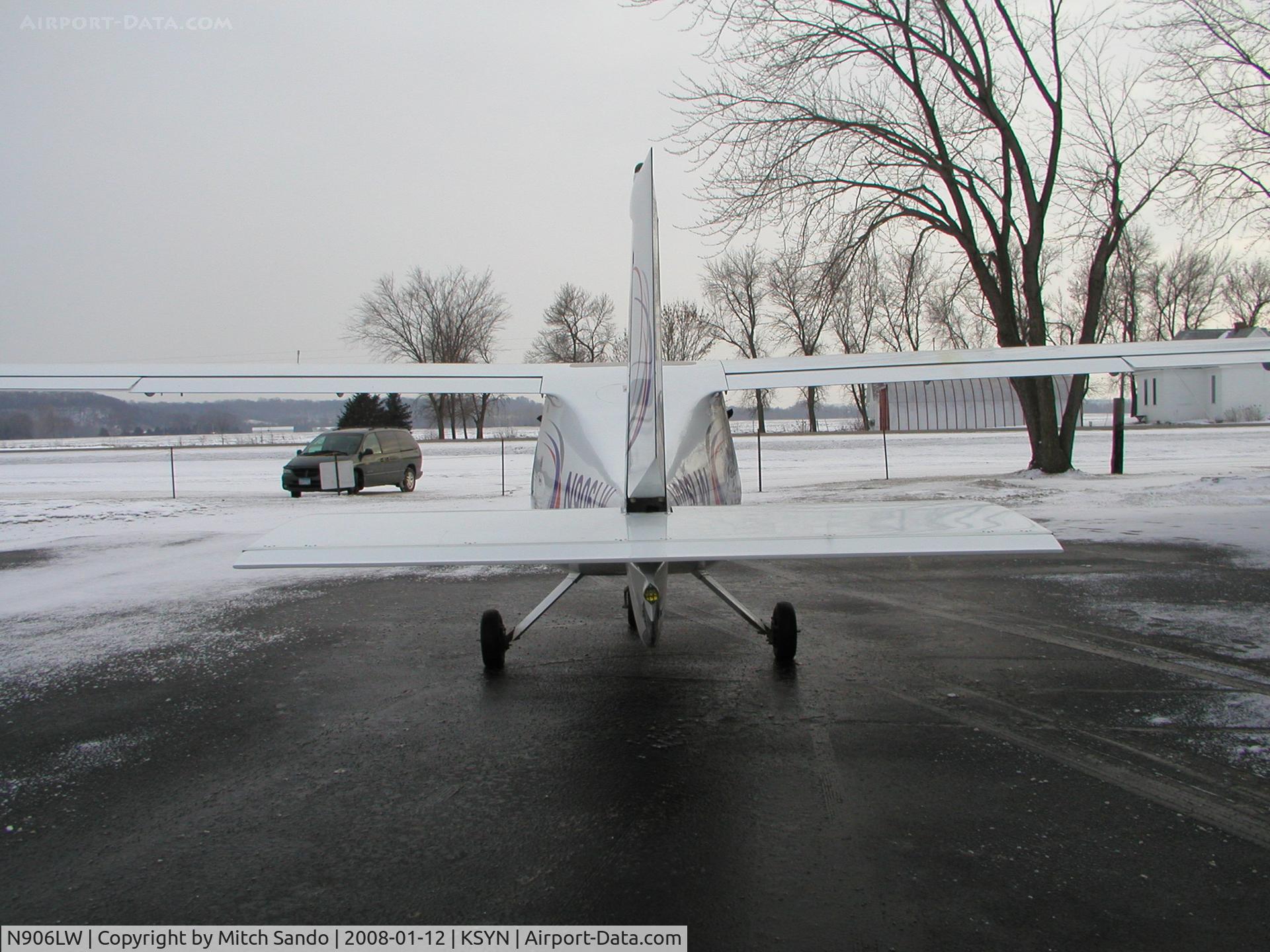 N906LW, 2006 Flight Design CTSW C/N 06-07-09, Parked outside the main hangar at Stanton.