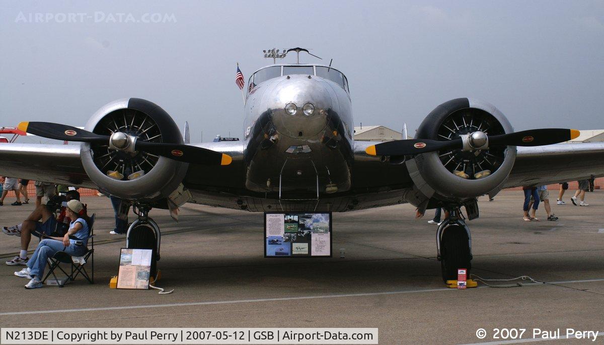 N213DE, 1942 Beech C-45H Expeditor C/N AF-392, Impressive at a distance or up close