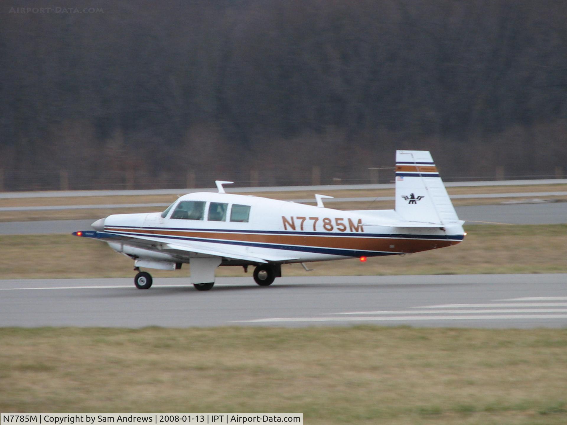 N7785M, 1974 Mooney M20F Executive C/N 22-0033, Getting lighter