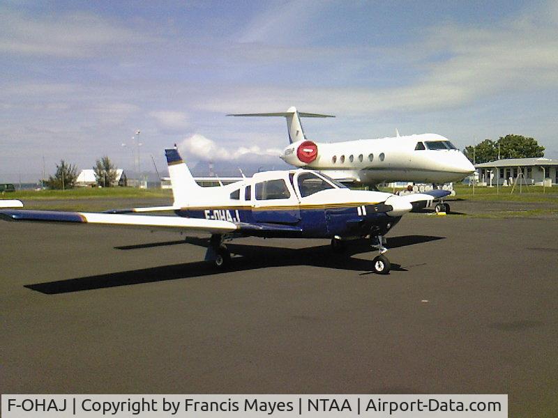 F-OHAJ, Piper PA-28R-201 Cherokee Arrow III C/N 28R7837014, PA28 R 201 4 seats single engine