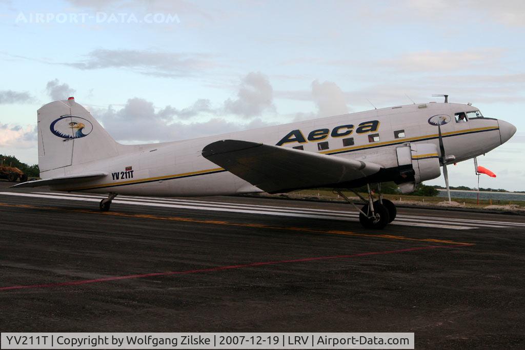 YV211T, 1943 Douglas C-47A-60-DL Skytrain C/N 10201, visitor
