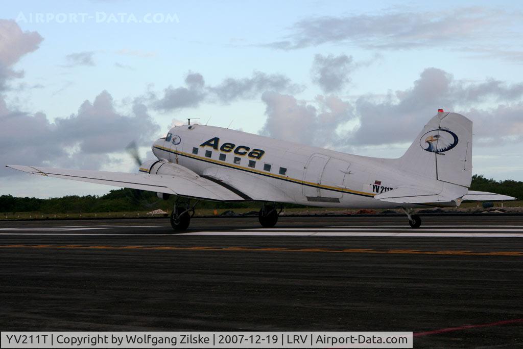 YV211T, 1943 Douglas C-47A-60-DL Skytrain C/N 10201, visitor