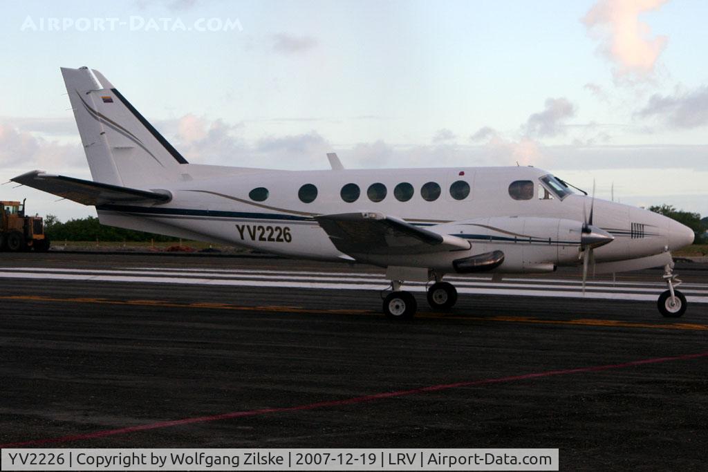 YV2226, 1977 Beech B100 King Air King Air C/N BE-28, visitor