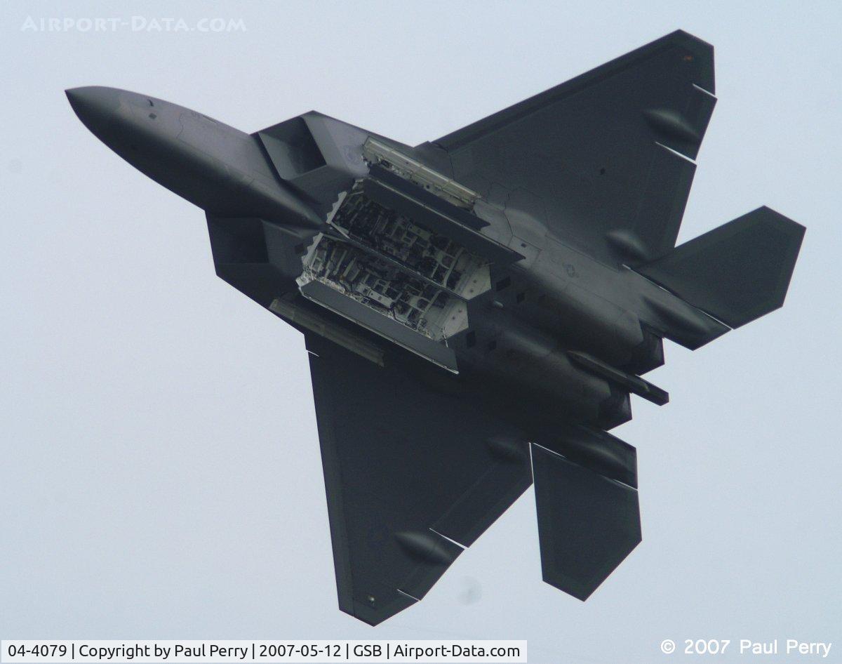 04-4079, 2004 Lockheed Martin F-22A Raptor C/N 4079, Bays open, and they can snap shut with a quickness