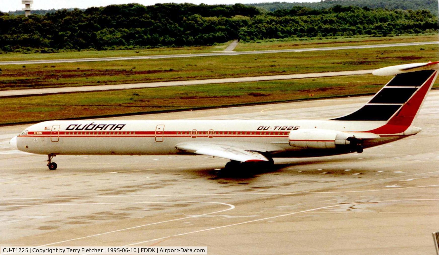 CU-T1225, 1981 Ilyushin Il-62M C/N 39845, Cubana taxying for departure from Cologne , Germany in 1995
