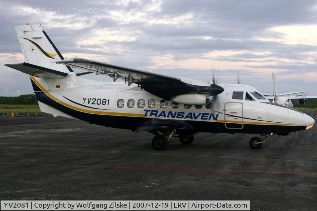 YV2081, 1987 Let L-410UVP-E Turbolet C/N 872015, W/o 04.01.08 near LRC