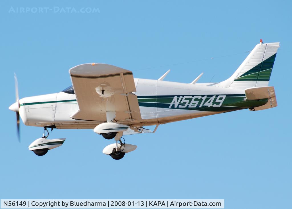 N56149, 1973 Piper PA-28-140 Cherokee C/N 28-7325579, Approach to 17L.