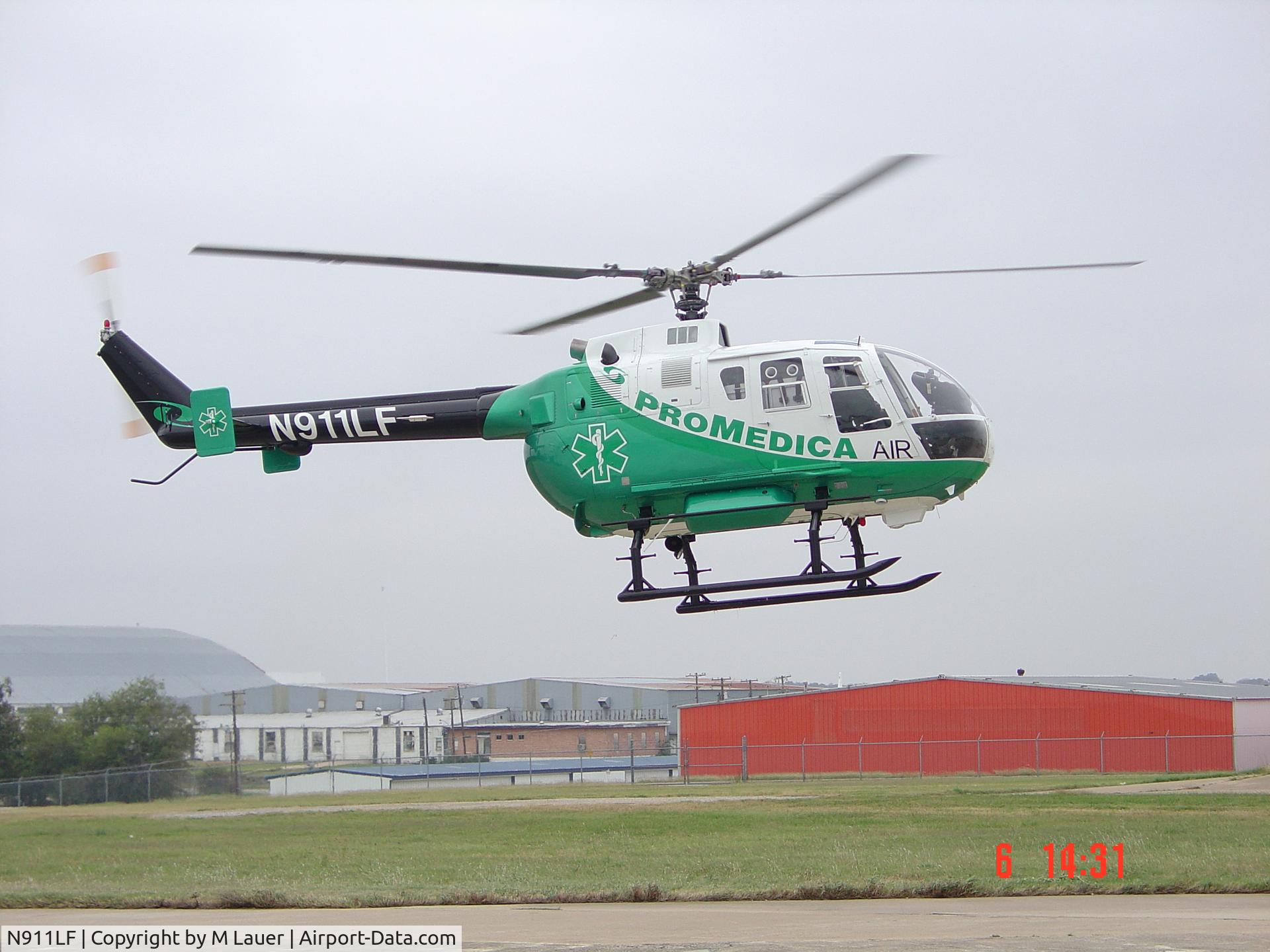 N911LF, 1984 MBB Bo-105S C/N S-663, Picking up