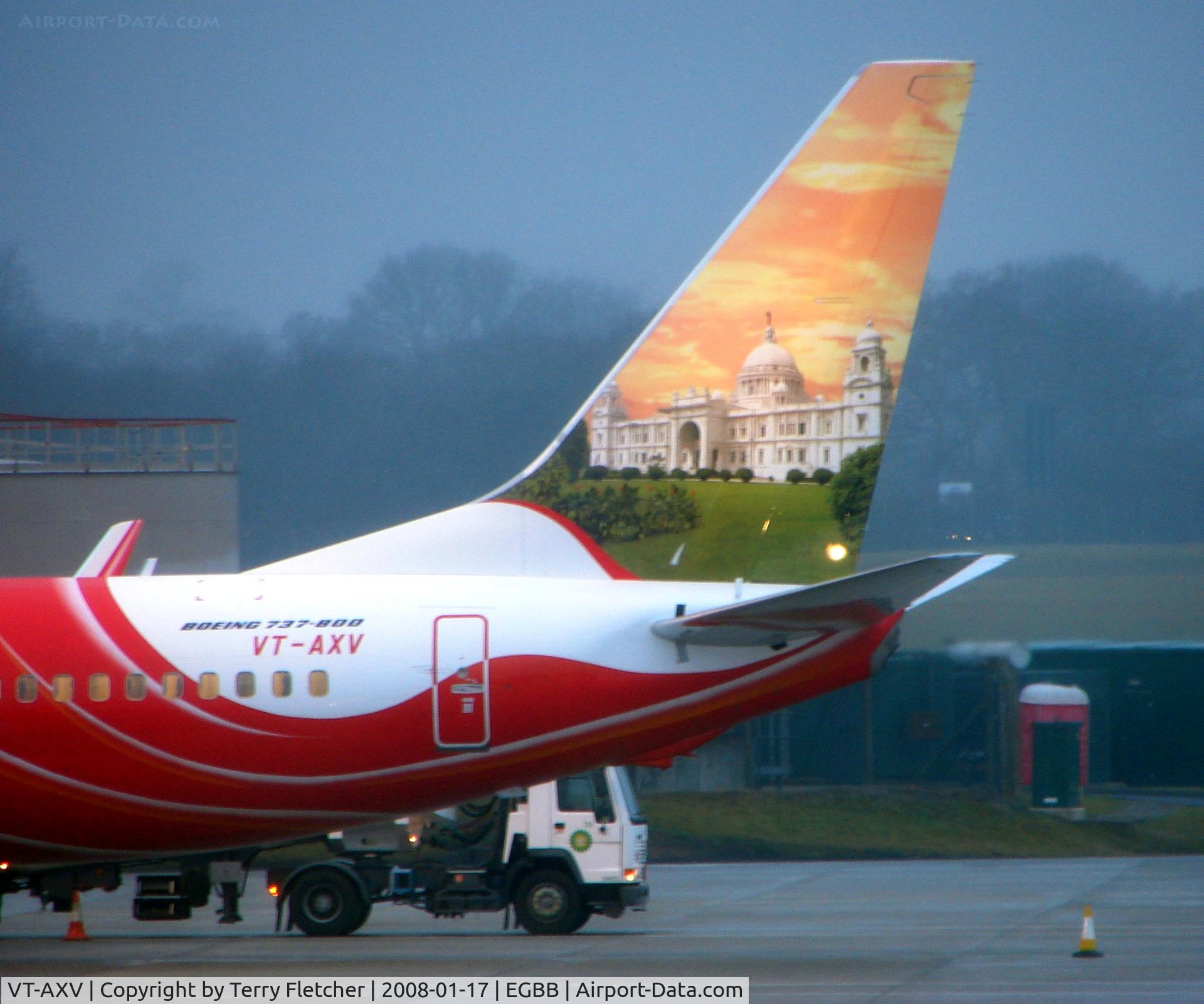 VT-AXV, 2007 Boeing 737-8HG C/N 36333, One of the two 'unique' tail logos for this aircraft