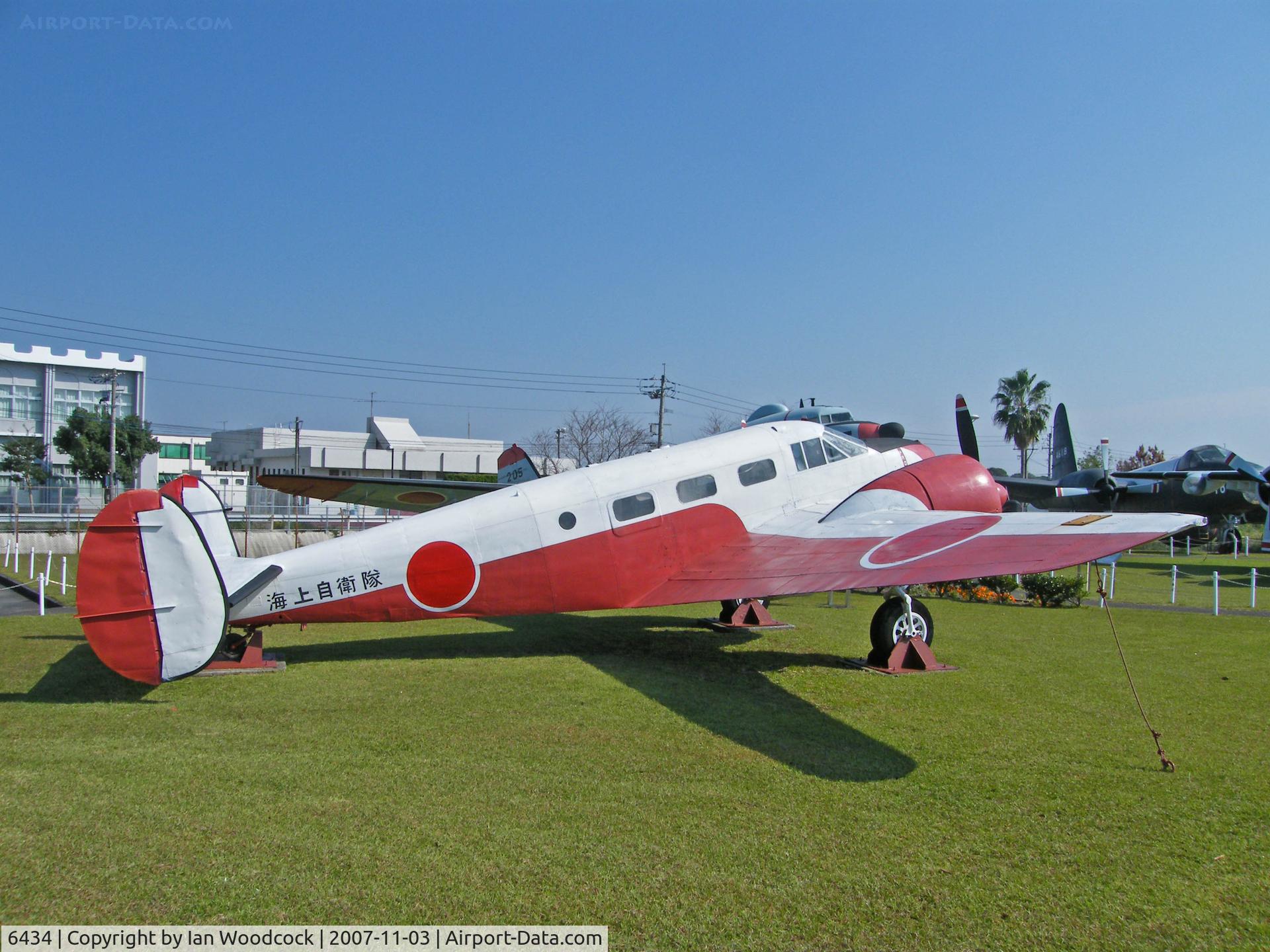 6434, 1944 Beech SNB-4 C/N 7964, Beech SNB-4/JMSDF Museum,Kanoya