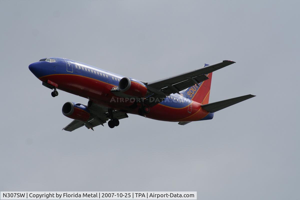 N307SW, 1985 Boeing 737-3H4 C/N 22947, Southwest