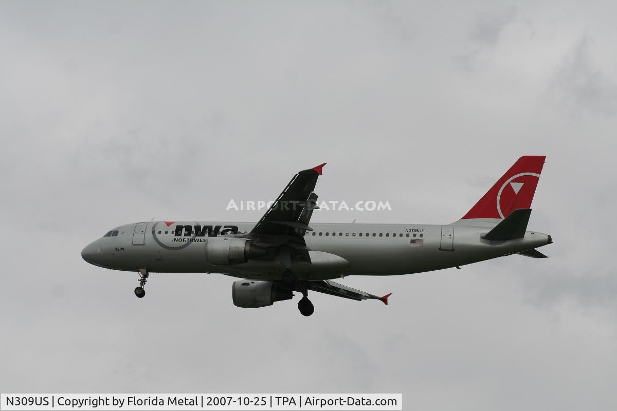 N309US, 1990 Airbus A320-211 C/N 118, Northwest