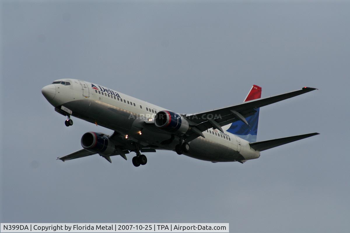 N399DA, 2000 Boeing 737-832 C/N 30379, Delta